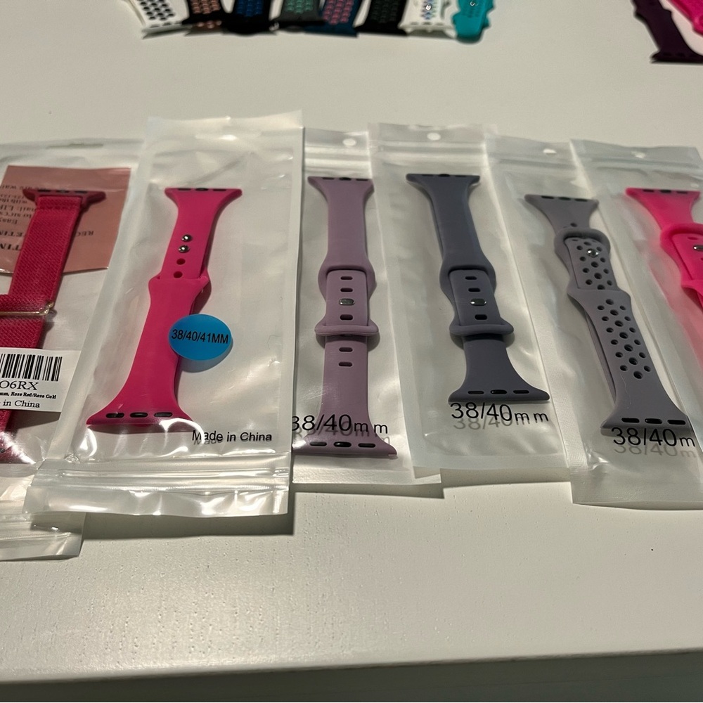 Apple Watch bands (pink/purple)